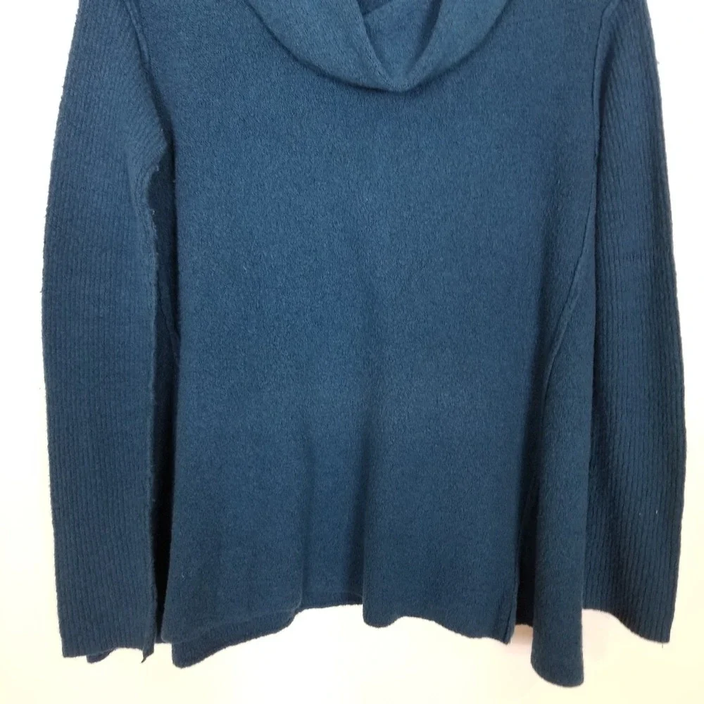 Free People Women‎ Strawberry Fields Cowl Neck Sweater Sz M Teal Blue Boho